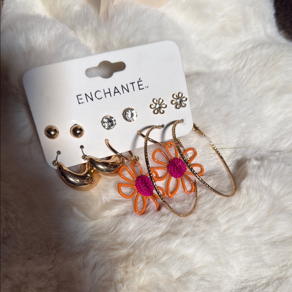 Elegant Gold and Orange Floral Earrings - Picture 3 of 5